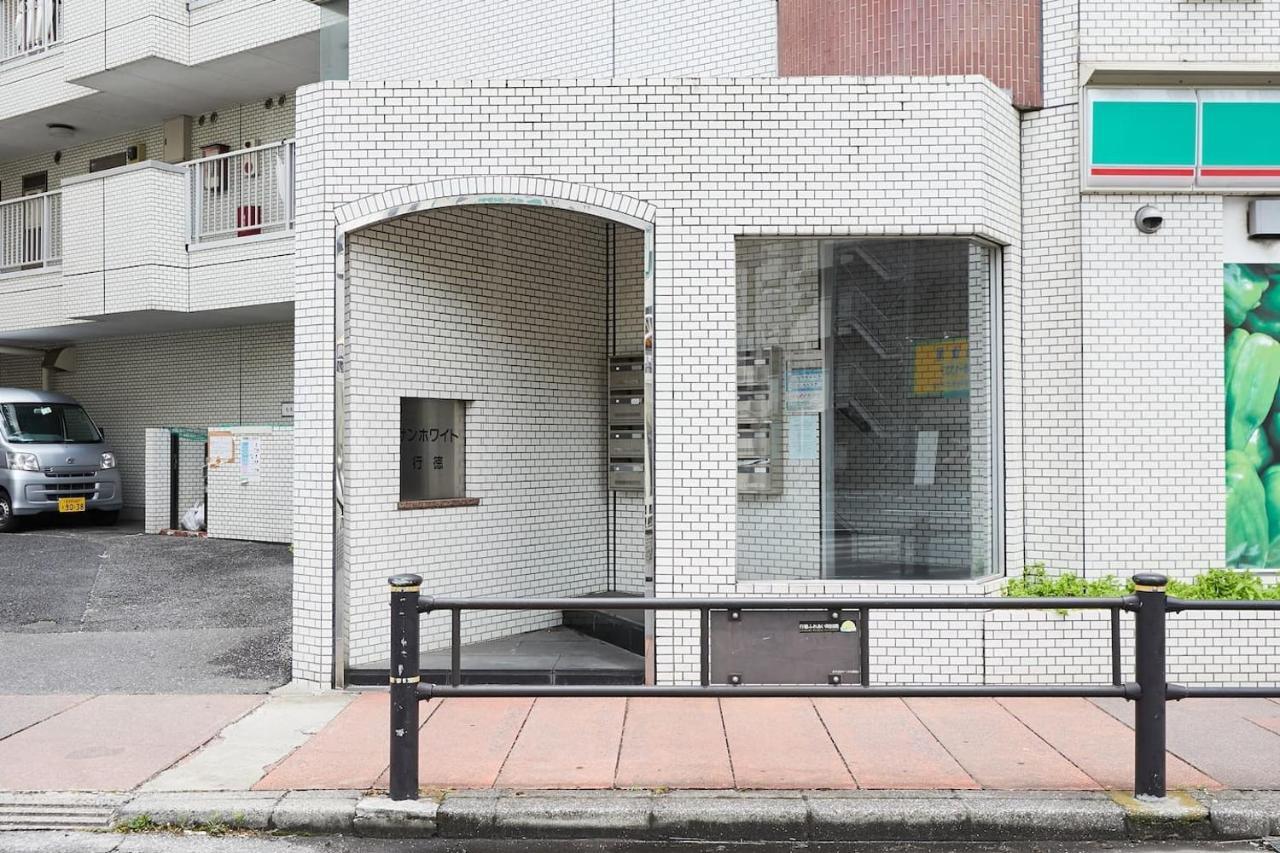 Sun White Gyoutoku 202 浦安 外观 照片
