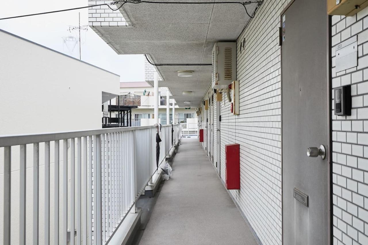 Sun White Gyoutoku 202 浦安 外观 照片